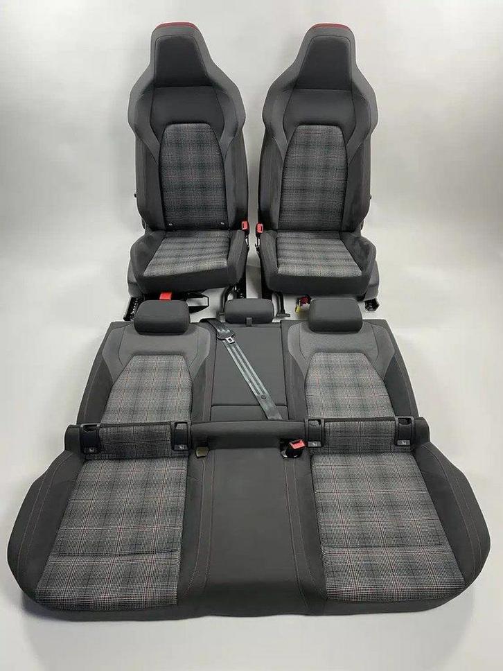 Interieur VW Golf 8 GTI Alcantara/Stof Grijs/Geruit Rood/Wit, Auto-onderdelen, Overige Auto-onderdelen, Gebruikt, Ophalen of Verzenden