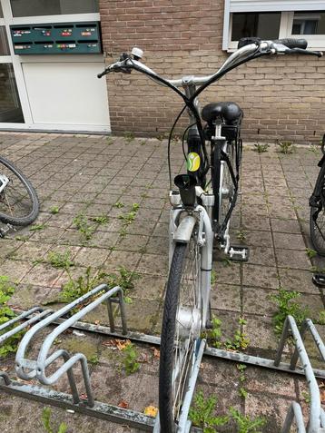 Elechtrische fiets KAPOT beschikbaar voor biedingen