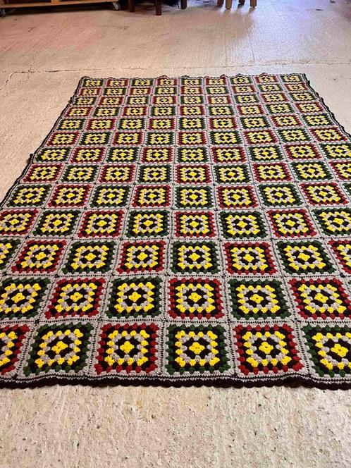 Granny woondeken gehaakt patchwork 185/125, Huis en Inrichting, Woonaccessoires | Plaids en Woondekens, Gebruikt, Ophalen of Verzenden