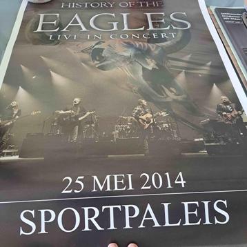 poster en boek beschikbaar voor biedingen