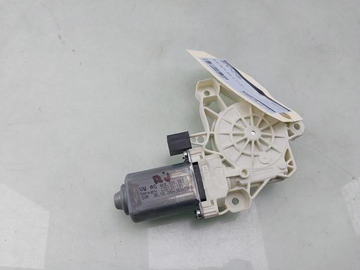 MOTEUR LEVE VITRE ELECTRIQUE A6 Avant (C8) (|4K0959802|), Autos : Pièces & Accessoires, Carrosserie & Tôlerie, Audi, Utilisé