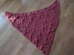 Grote sjaal / omslagdoek om doodshoofd patroon  Mooi oud roz, Envoi, Écharpe