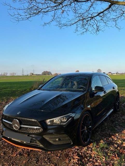 MERCEDES CLA 220 D ORANGE EDITION, Auto's, Mercedes-Benz, Particulier, CLA, Diesel, 5 deurs, Automaat, Zwart, Ophalen