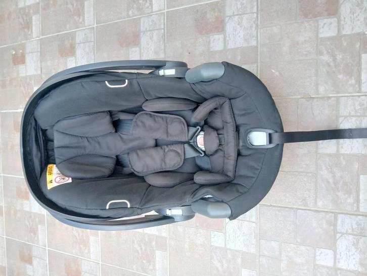 BeSafe iZi Go Modular X1 i-Size autostoeltje (0–13 kg, Kinderen en Baby's, Autostoeltjes, Autogordel, Zijbescherming, Ophalen