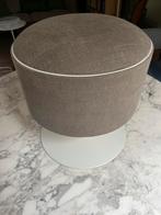 Poef met opbergruimte, Ophalen, Zo goed als nieuw, Stof