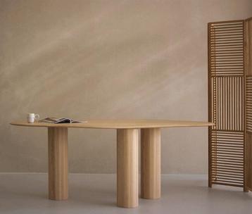 Design , Tafel , Modern beschikbaar voor biedingen