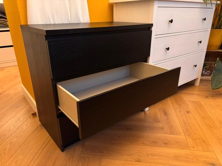 2x commode, Maison & Meubles, Armoires | Commodes, Comme neuf, Moins de 100 cm, 100 à 150 cm, 25 à 50 cm, Pin, 3 ou 4 tiroirs