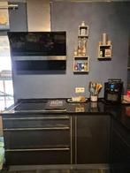 Uitgeruste keuken, Ophalen, Graniet of Steen, Zo goed als nieuw, Grijs