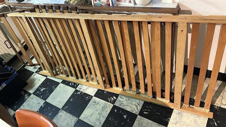 2 lattenbodems 200x70cm, Huis en Inrichting, Slaapkamer | Matrassen en Bedbodems, Zo goed als nieuw, Bedbodem, 70 cm of minder
