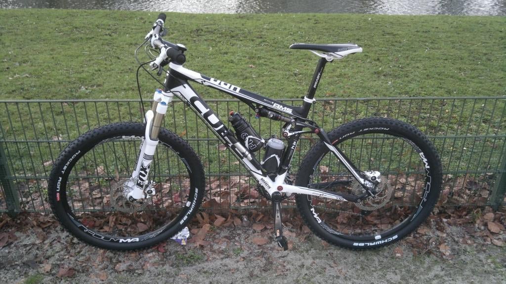 MOUNTAINBIKE CUBE AMS110 PRO, Vélos & Vélomoteurs, Vélos | VTT & Mountainbikes, Enlèvement