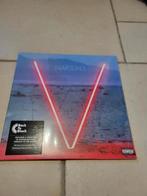 Nieuw in plastic red vinyl Maroon 5 V, Cd's en Dvd's, Ophalen of Verzenden