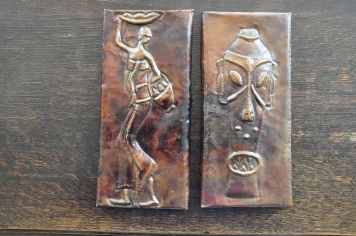 Koperen relief plaquettes - set van 2 plaquettes, Antiek en Kunst, Kunst | Niet-Westerse kunst, Ophalen of Verzenden