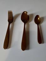 Couverts de table de prestige doré . 18 pieces. Neuf, Huis en Inrichting, Keuken | Bestek, Ophalen, Zo goed als nieuw