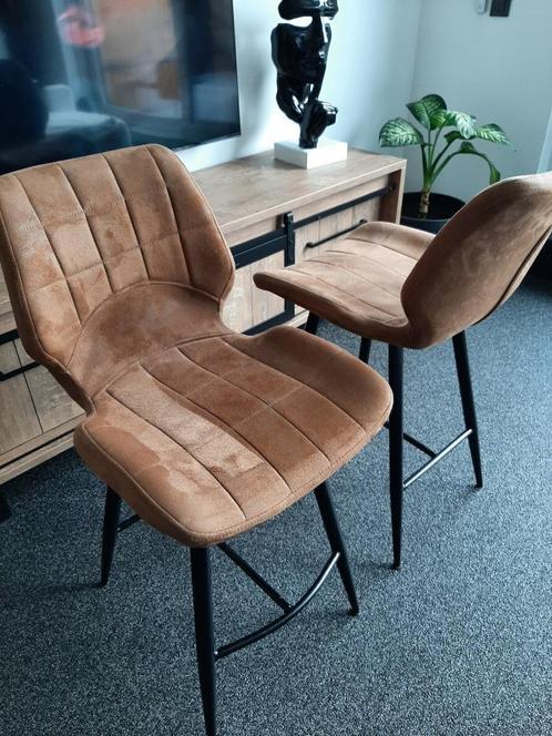 Set van 2 barkrukken Cognac met 4 poten zo goed als nieuw, Huis en Inrichting, Barkrukken, Zo goed als nieuw, 60 tot 90 cm, Metaal