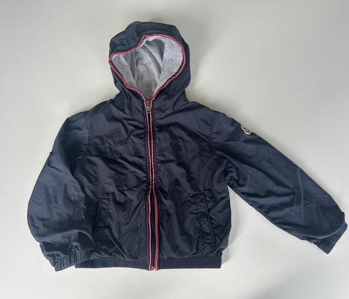 Moncler origineel jasje maat 98, Enfants & Bébés, Vêtements enfant | Taille 98, Utilisé, Garçon ou Fille, Manteau, Enlèvement ou Envoi