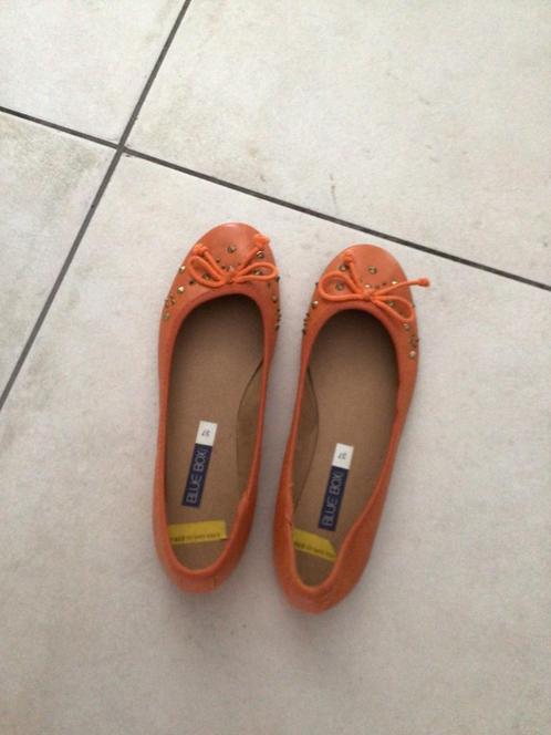 Kinder schoenen meisjes nog helemaal nieuw maat 37, Kinderen en Baby's, Kinderkleding | Schoenen en Sokken, Nieuw, Schoenen, Meisje