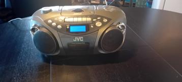 Radio Cd et cassette JVC avec télcommande beschikbaar voor biedingen