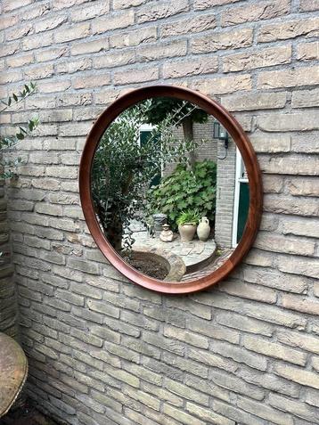 Nieuwe Handcraft Wooden Mirror/Spiegel Uniek diameter 80 cm beschikbaar voor biedingen
