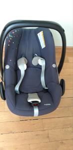 Maxi cosi Pebble met regenhoes ., Kinderen en Baby's, Autostoeltjes, Ophalen, Zo goed als nieuw