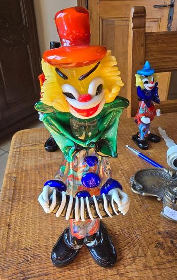 Murano clown, Enlèvement ou Envoi
