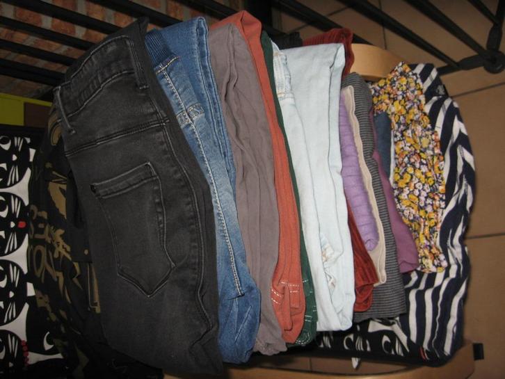 pakket meisjeskleding maat XS, Kinderen en Baby's, Kinderkleding | Kinder-kledingpakketten, Ophalen