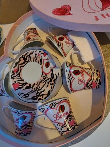 Set van goldisch espresso koffietasjes  beschikbaar voor biedingen