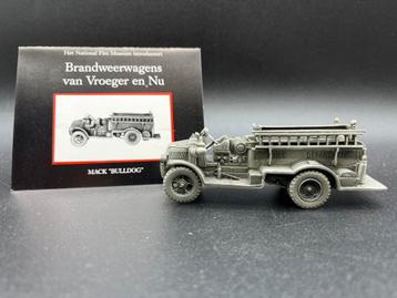 Franklin Mint - Pewter Fire Engines of the World - Mack beschikbaar voor biedingen