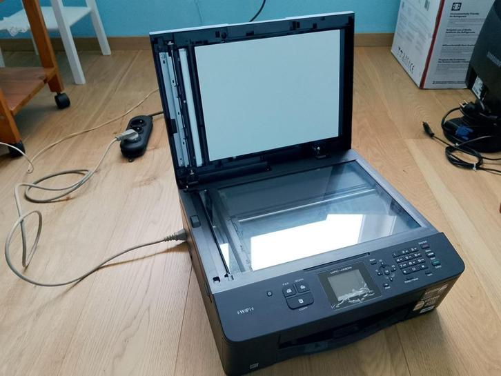 A3 grootformaat printerscanner alles in één kleur wi-fi, Computers en Software, Scanners, Gebruikt, Overige typen, Ingebouwde Wi-Fi