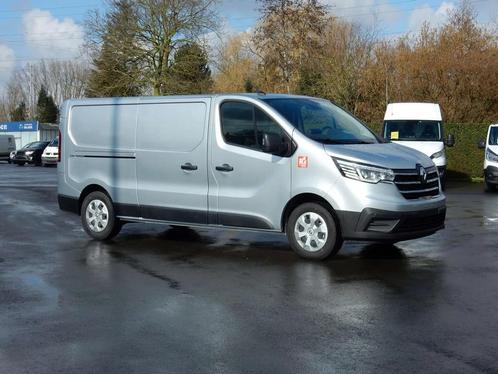 Renault Trafic 2.0dci L2 150pk camera trekh. NIEUW (27000Net, Auto's, Bestelwagens en Lichte vracht, Bedrijf, Te koop, ABS, Achteruitrijcamera