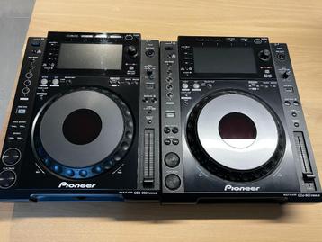 2 X Pioneer CDJ 900 NXS