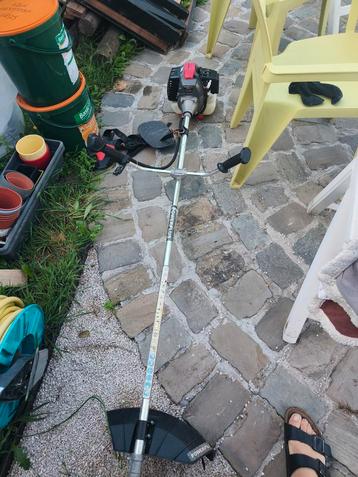 Bosmaaier van powerplus beschikbaar voor biedingen