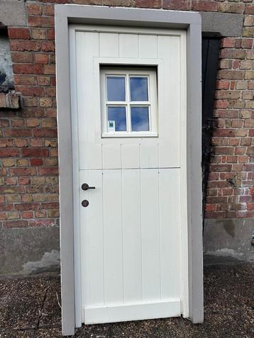 Massieve houten inkomdeur (Afromosia) beschikbaar voor biedingen