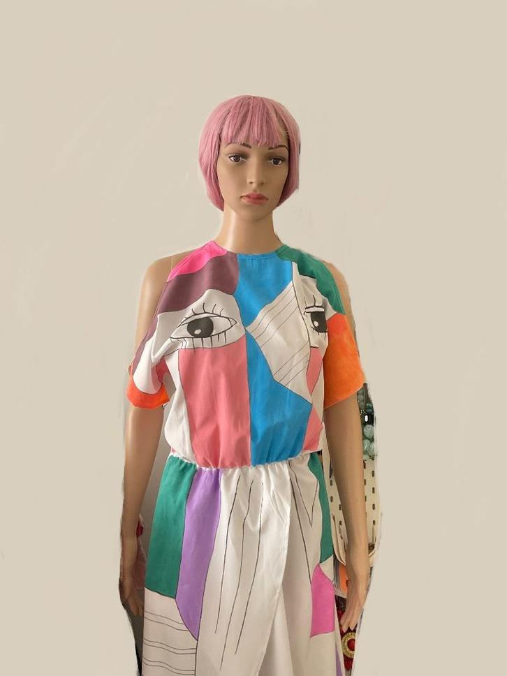 Prachtige zomerse jurk met unieke print (maat S/M), Kleding | Dames, Jurken, Zo goed als nieuw, Maat 36 (S), Wit, Onder de knie