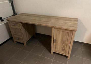 Bureau te koop  beschikbaar voor biedingen