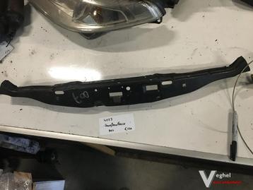 Mercedes w123 VoorfrontBalk NOS beschikbaar voor biedingen