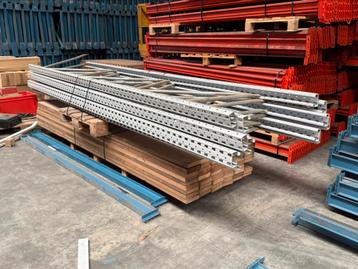 Diverse staanders met liggers te koop Palletstelling, Enlèvement