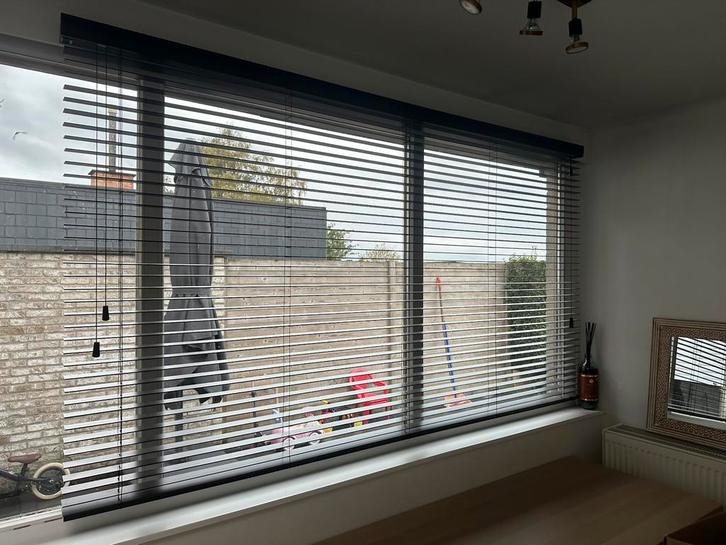 Houten lamellen – zwart (2m12 breed x 2m19 hoog), Huis en Inrichting, Stoffering | Gordijnen en Lamellen, Zo goed als nieuw, Zwart