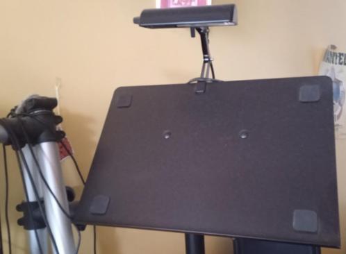 Konig & Meyer 12250 Lamp for music stands, Muziek en Instrumenten, Instrumenten | Toebehoren, Zo goed als nieuw, Ophalen of Verzenden