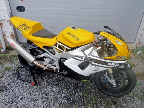 Yamaha R1 1998 carbu piste ou route, Motos, Motos | Yamaha, Particulier, Super Sport, plus de 35 kW, 4 cylindres, Enlèvement ou Envoi