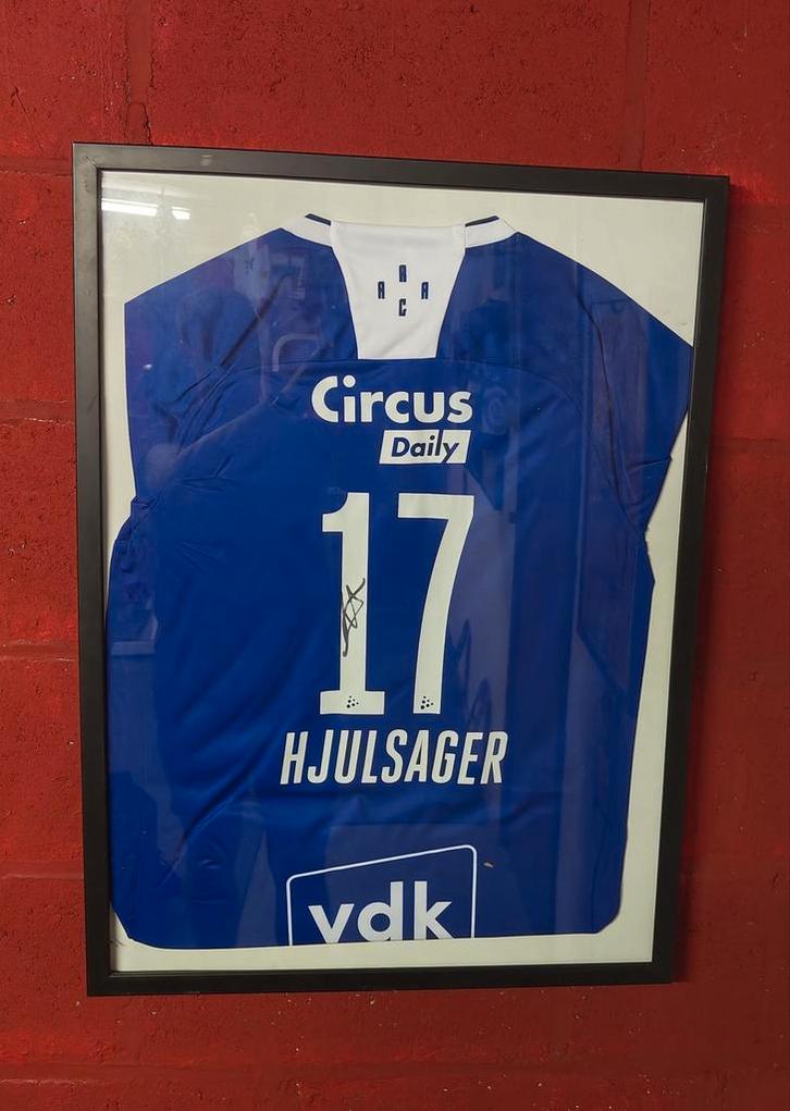 Match worn signed shirt - Hjulsager / AA Gent, Verzamelen, Sportartikelen en Voetbal, Zo goed als nieuw, Shirt, Ophalen