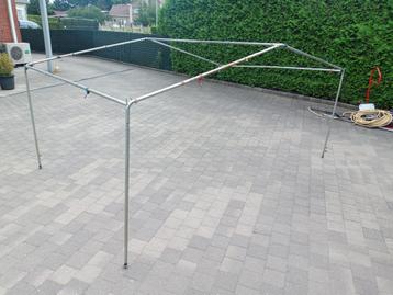 Tent  stokken  beschikbaar voor biedingen