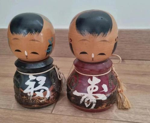 Mooi Kokeshi paar, Antiek en Kunst, Kunst | Beelden en Houtsnijwerken, Verzenden