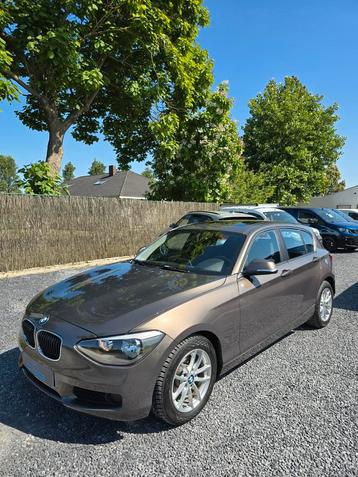 BMW 114I-BENZINE/AIRCO-PDC-CRUIS-PANODAK/ beschikbaar voor biedingen