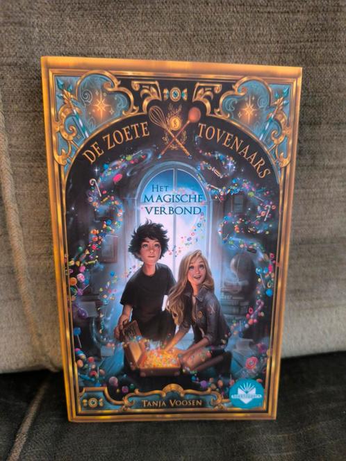 De zoete tovenaars - het magische verbond    (Tanja Voosen), Boeken, Kinderboeken | Jeugd | 13 jaar en ouder, Zo goed als nieuw