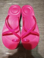 Fitflop slippers maat 37 NIEUW, Rose, Fitflop, Enlèvement ou Envoi, Sandales de bain