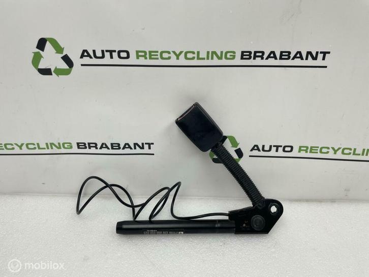 Gordelslot RECHTSVOOR zwart Ford Focus I 98ABA61208BF, Auto-onderdelen, Interieur en Bekleding, Ford, Gebruikt, Ophalen of Verzenden