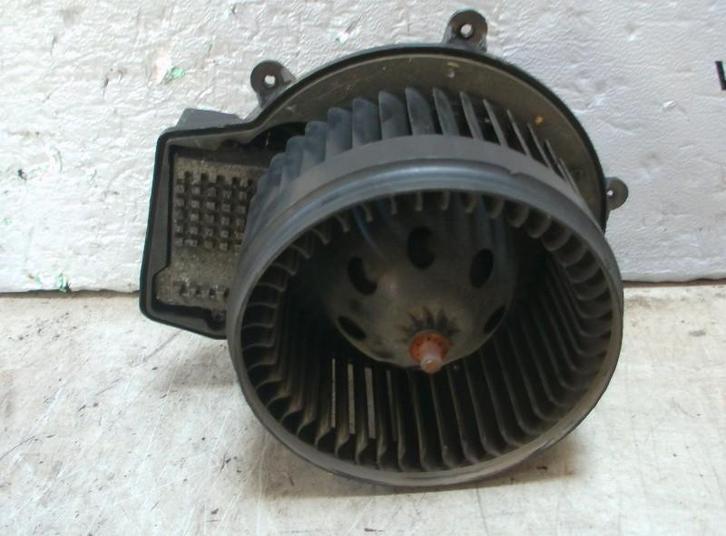 KACHEL VENTILATORMOTOR Mercedes-Benz C Combi (S203), Auto-onderdelen, Airco en Verwarming, Mercedes-Benz, Gebruikt