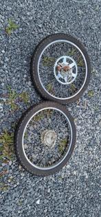 vend jantes de Motobécane 40 v, Vélos & Vélomoteurs, Cyclomoteurs | Oldtimers & Ancêtres, Enlèvement ou Envoi