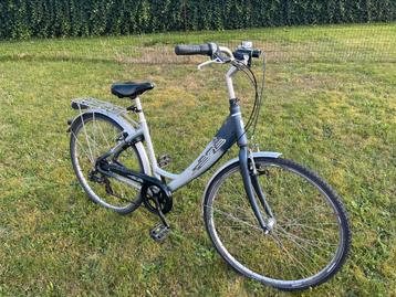 Damesfiets goed voor op kot, Enlèvement, Utilisé