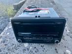 VW RCD310 autoradio - CD-radio + AUX-kabel, Ophalen of Verzenden, Zo goed als nieuw